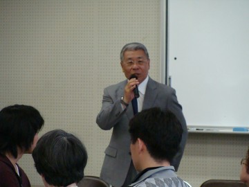 ���{��̈��A